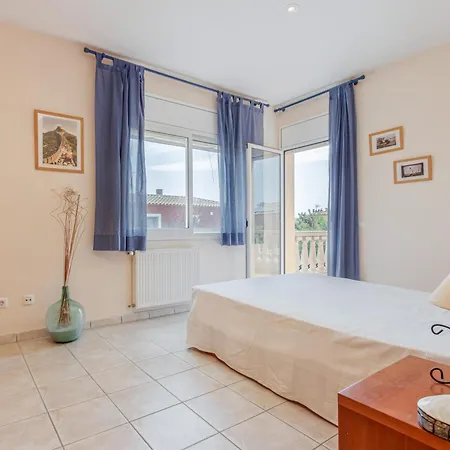 Holiday home Casa Con Piscina Privada, Jardin, Bbq, Wifi, Garaje Y Cerca De La Playa - Es-89-90 *