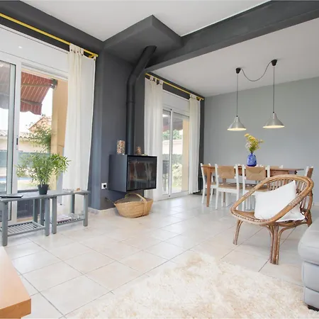 Casa Con Piscina Privada, Jardin, Bbq, Wifi, Garaje Y Cerca De La Playa - Es-89-90