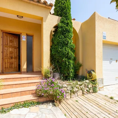 Holiday home Casa Con Piscina Privada, Jardin, Bbq, Wifi, Garaje Y Cerca De La Playa - Es-89-90 Sant Pere Pescador